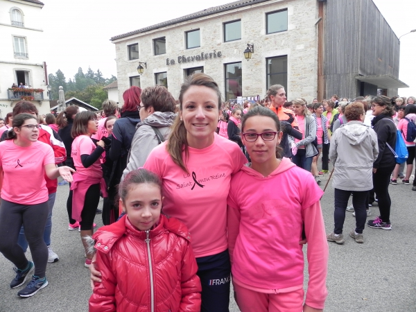 Estelle PERROSSIER et 2 gymnastes de l'Etoile Sportive de Saint-Amour